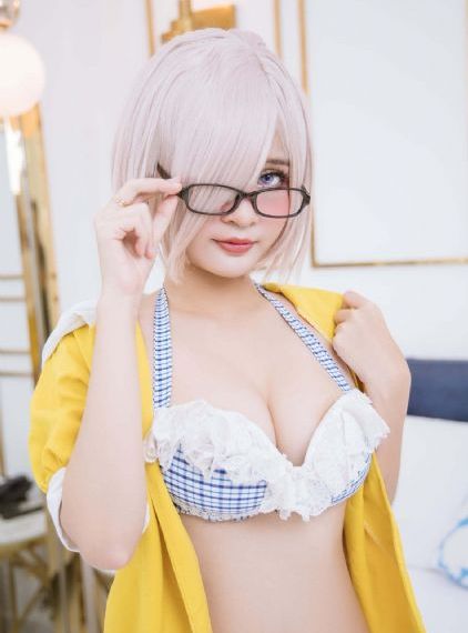 登山的目的 李采潭