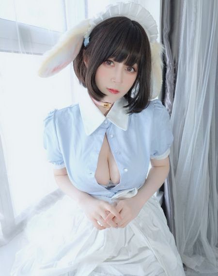 我和邻居夫妇玩3p