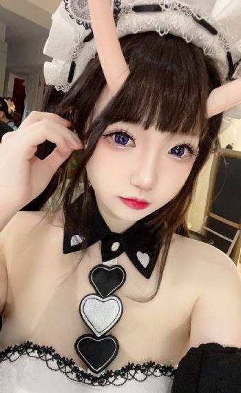 黑人巨大朱莉安妮aⅴ