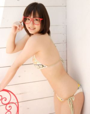 女搜查官紧身皮衣调教
