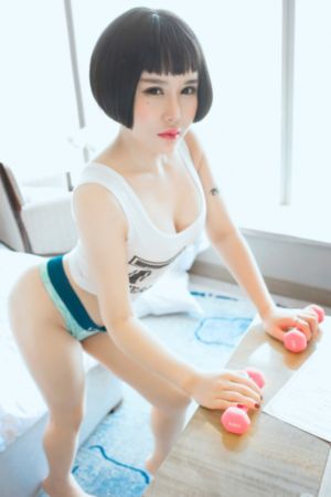出租屋偷窥隔壁小两口过在线