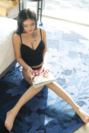 美女老师的诱惑