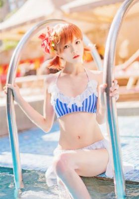 25岁的女高中生