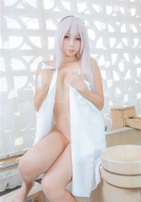 萌白酱馒头一毛无线天旗袍