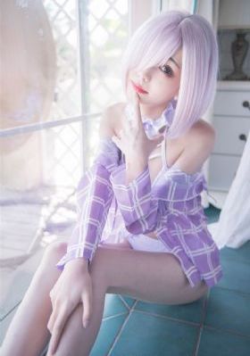 新村晶