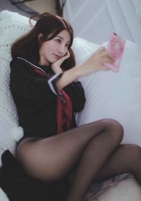 她是我的女朋友电影免费观看