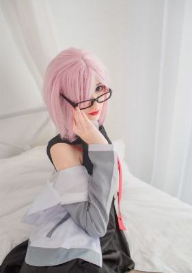 穿比基尼的外星人